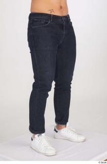  Yoshinaga Kuri blue jeans casual dressed leg lower body white sneakers 0008.jpg